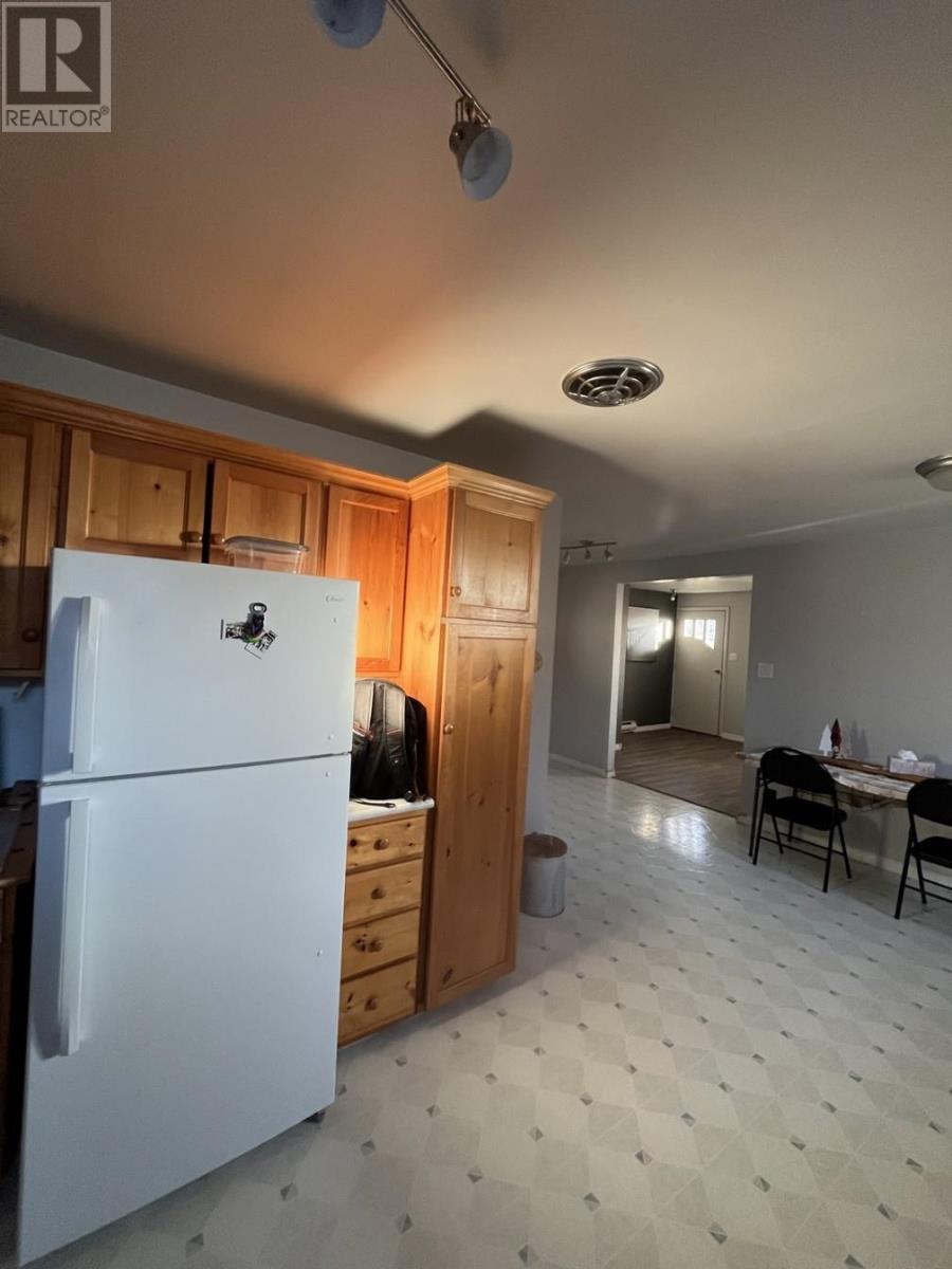 225 Bayview St, Schreiber, Ontario P0T 2S0 - Photo 8 - TB253593