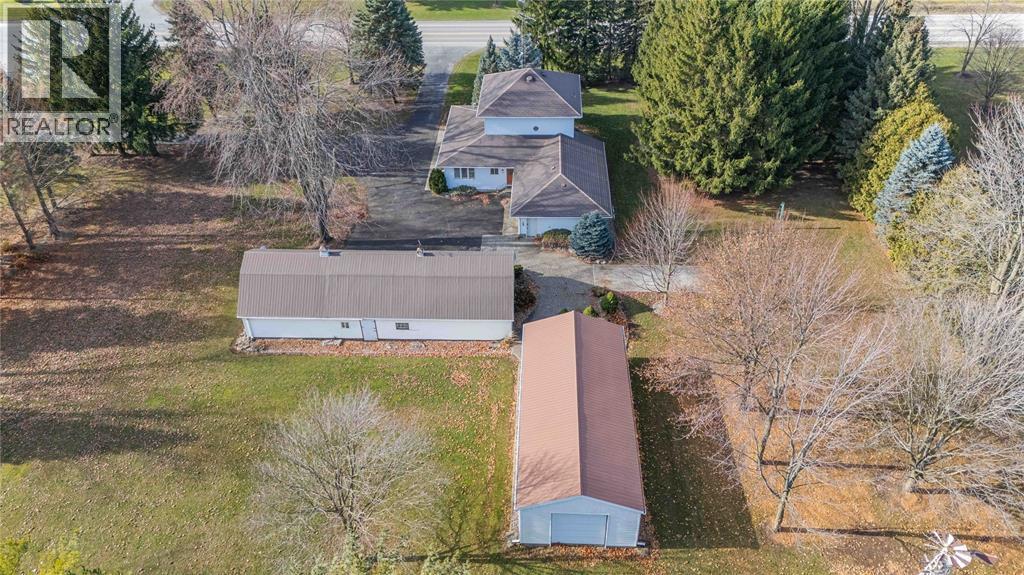 7884 Birnam Line, Warwick-Watford, Ontario N0M 1B0 - Photo 3 - 25028726