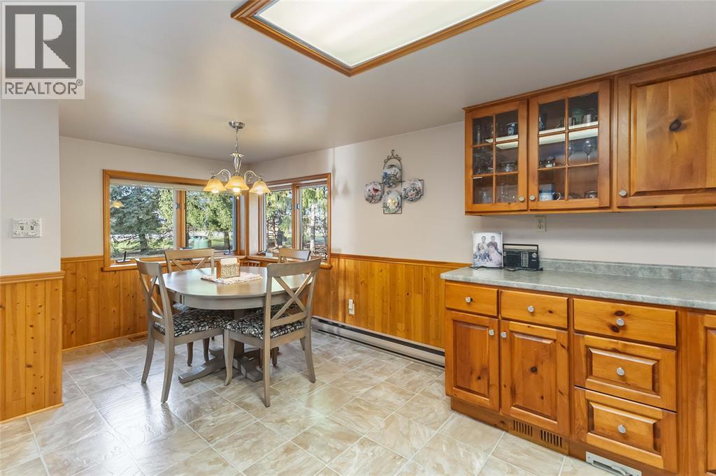 7884 Birnam Line, Warwick-Watford, Ontario N0M 1B0 - Photo 25 - 25028726