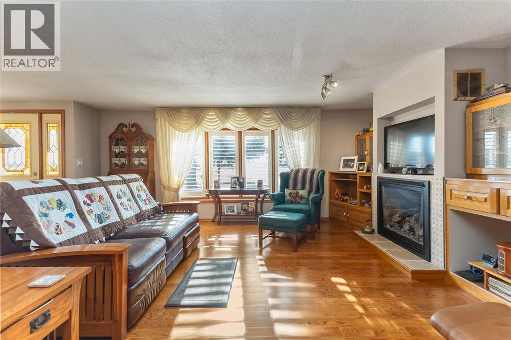 7884 Birnam Line, Warwick-Watford, Ontario N0M 1B0 - Photo 14 - 25028726