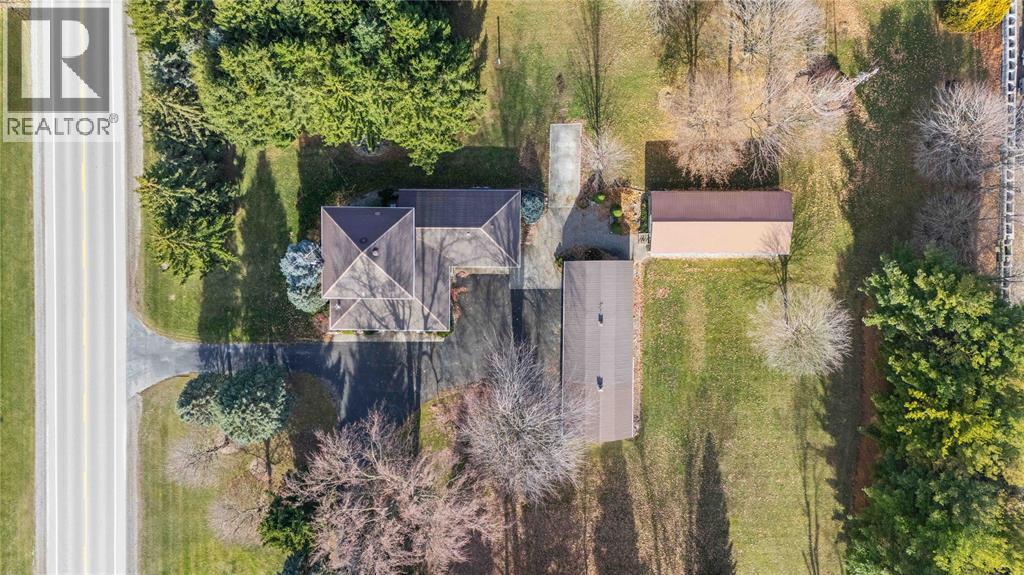 7884 Birnam Line, Warwick-Watford, Ontario N0M 1B0 - Photo 49 - 25028726