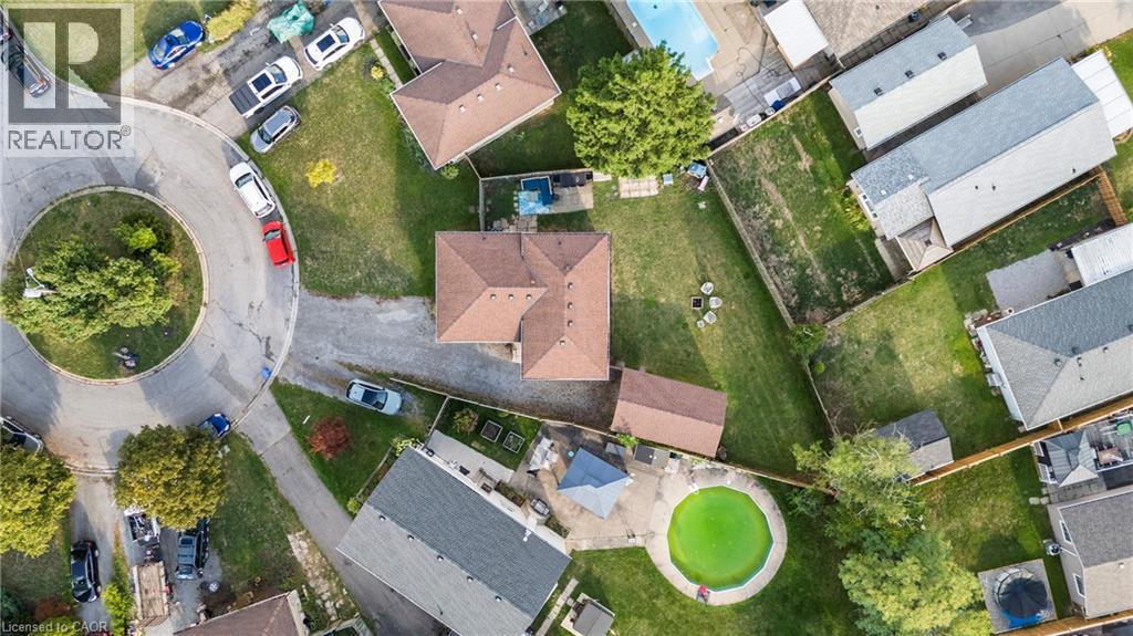 16 Roxborough Court, St. Catharines, Ontario  L2M 6E3 - Photo 13 - 40772856