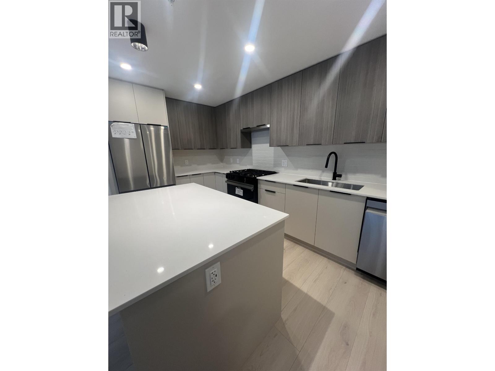 102 111 Buller Street, Port Moody, British Columbia  V3H 0J7 - Photo 4 - R3070966