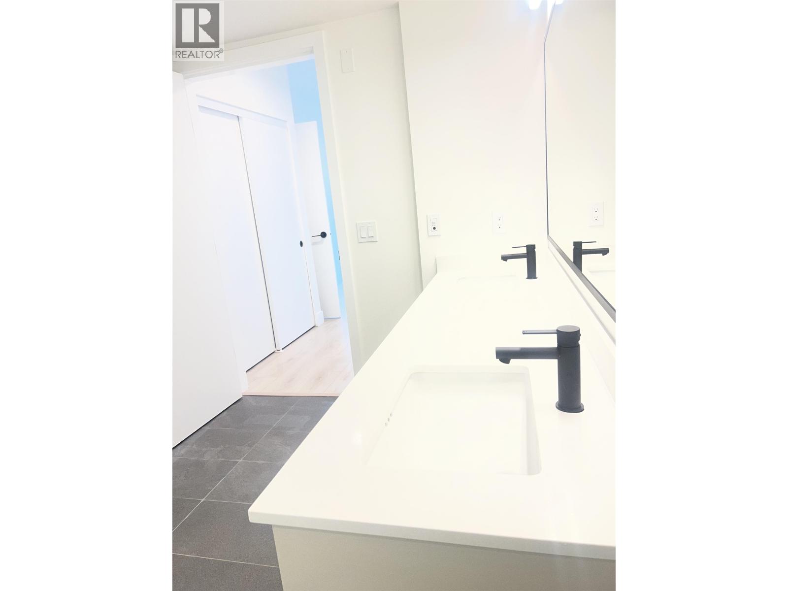 102 111 Buller Street, Port Moody, British Columbia  V3H 0J7 - Photo 11 - R3070966