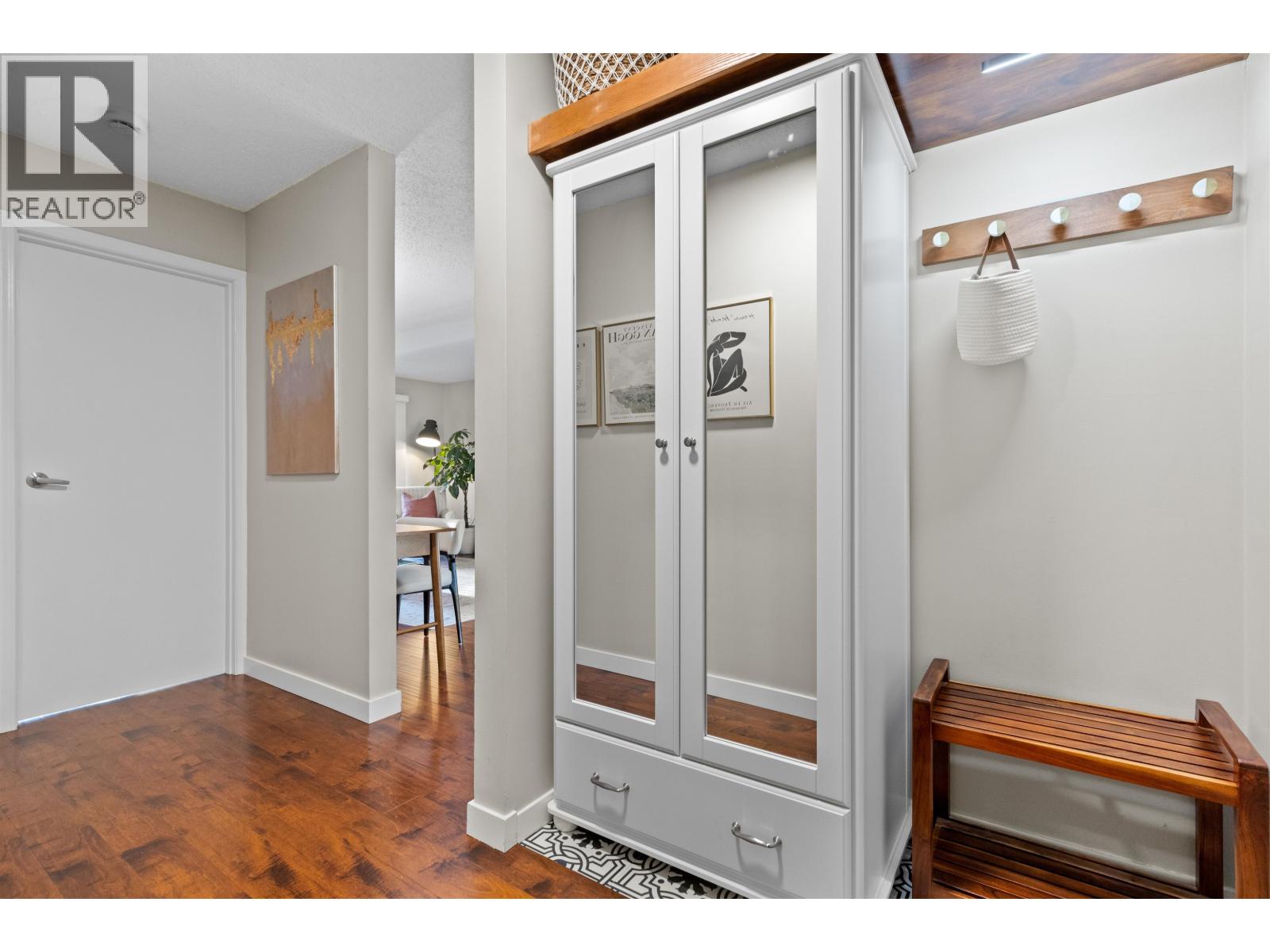 109 423 Agnes Street, New Westminster, British Columbia V3L 1G2 - Photo 2 - R3071477