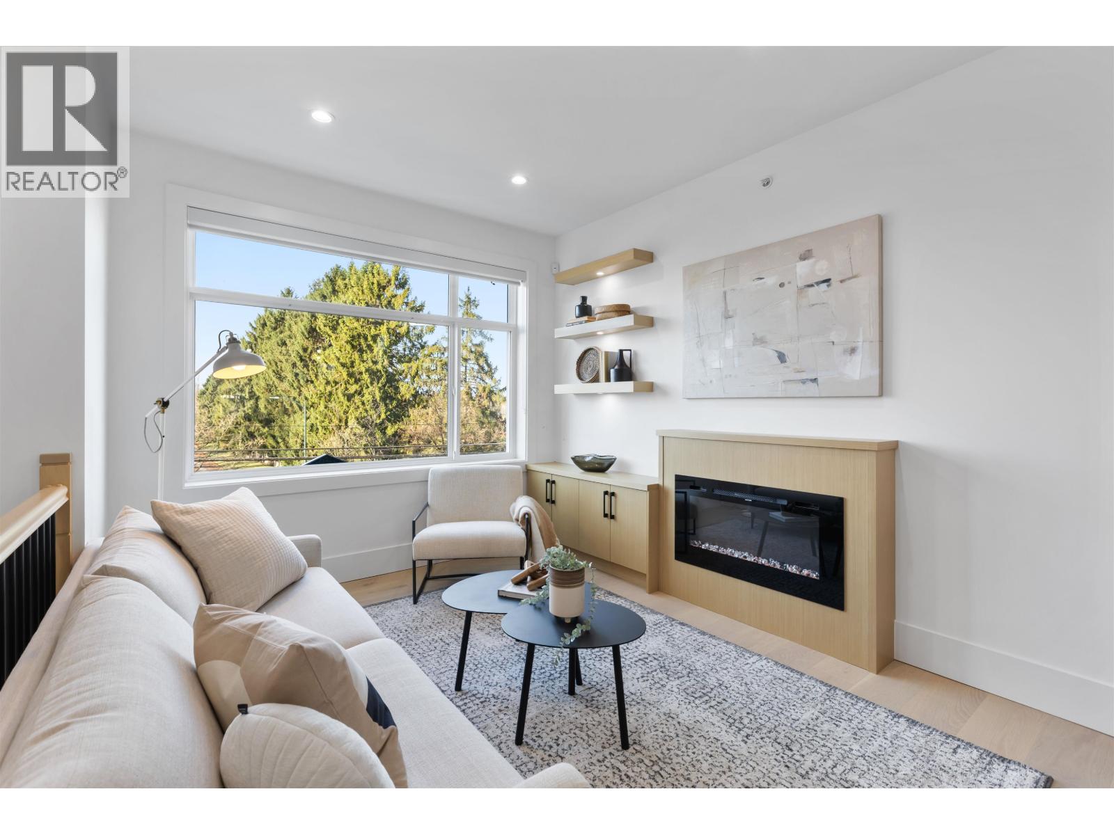 5304 Fraser Street, Vancouver, British Columbia  V5W 2Y9 - Photo 8 - R3071472