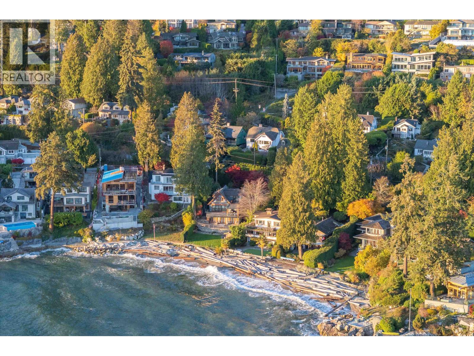 3260 Travers Avenue, West Vancouver, British Columbia  V7V 1G5 - Photo 6 - R3071485