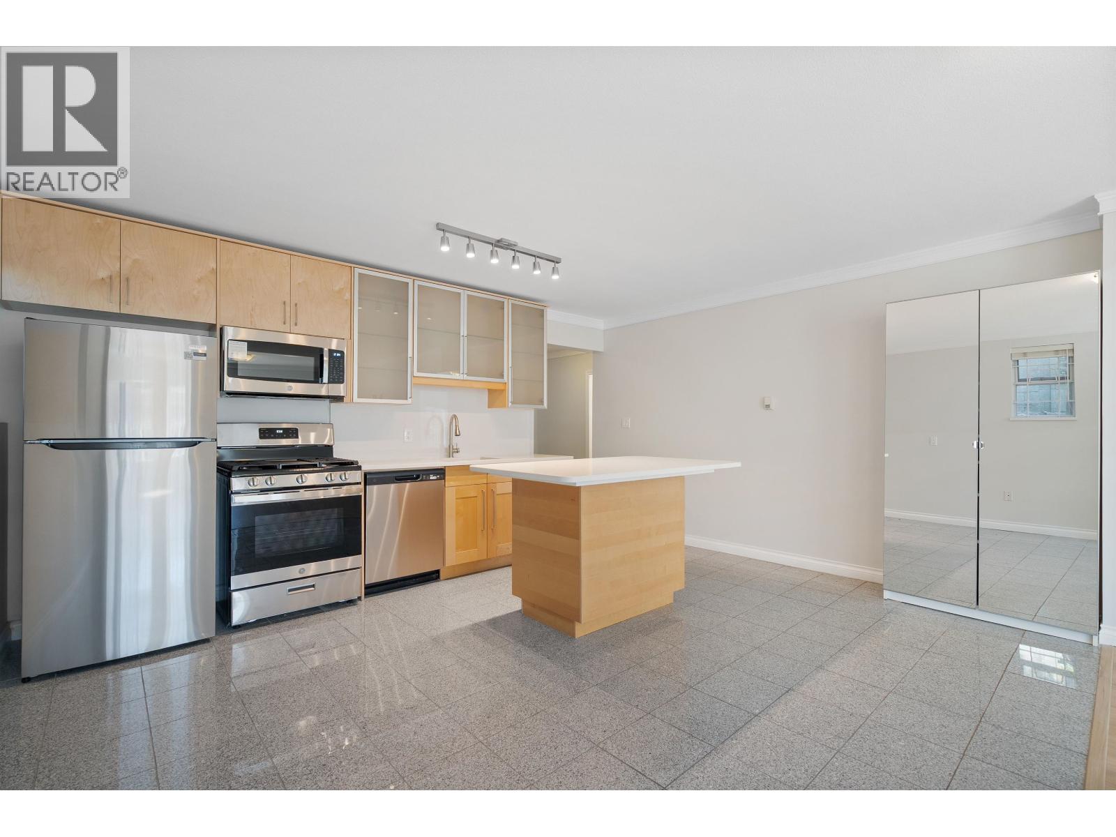 8419 Mcgregor Avenue, Burnaby, British Columbia  V5J 5L7 - Photo 29 - R3071487