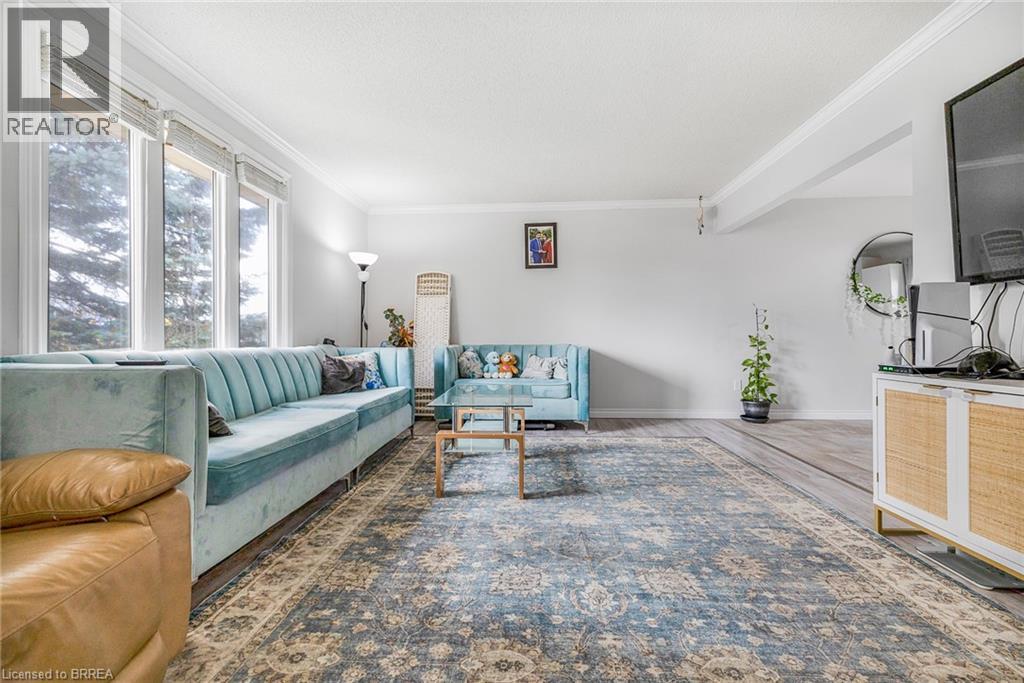 18 Sandlewood Avenue, Brantford, Ontario  N3V 1C6 - Photo 3 - 40791770