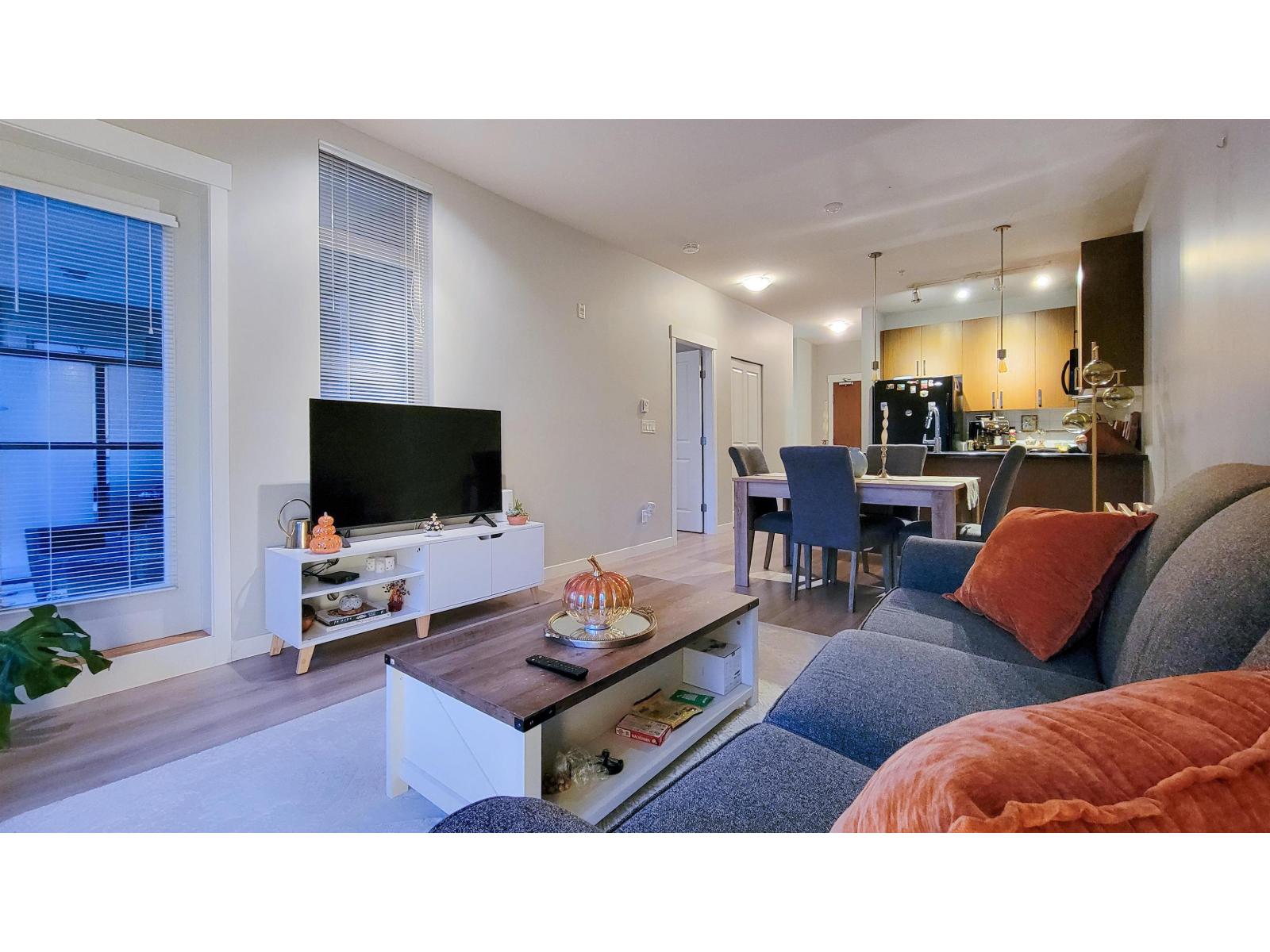 15988 26 Avenue, Surrey, British Columbia V3Z 5K3 - Photo 1 - R3071517