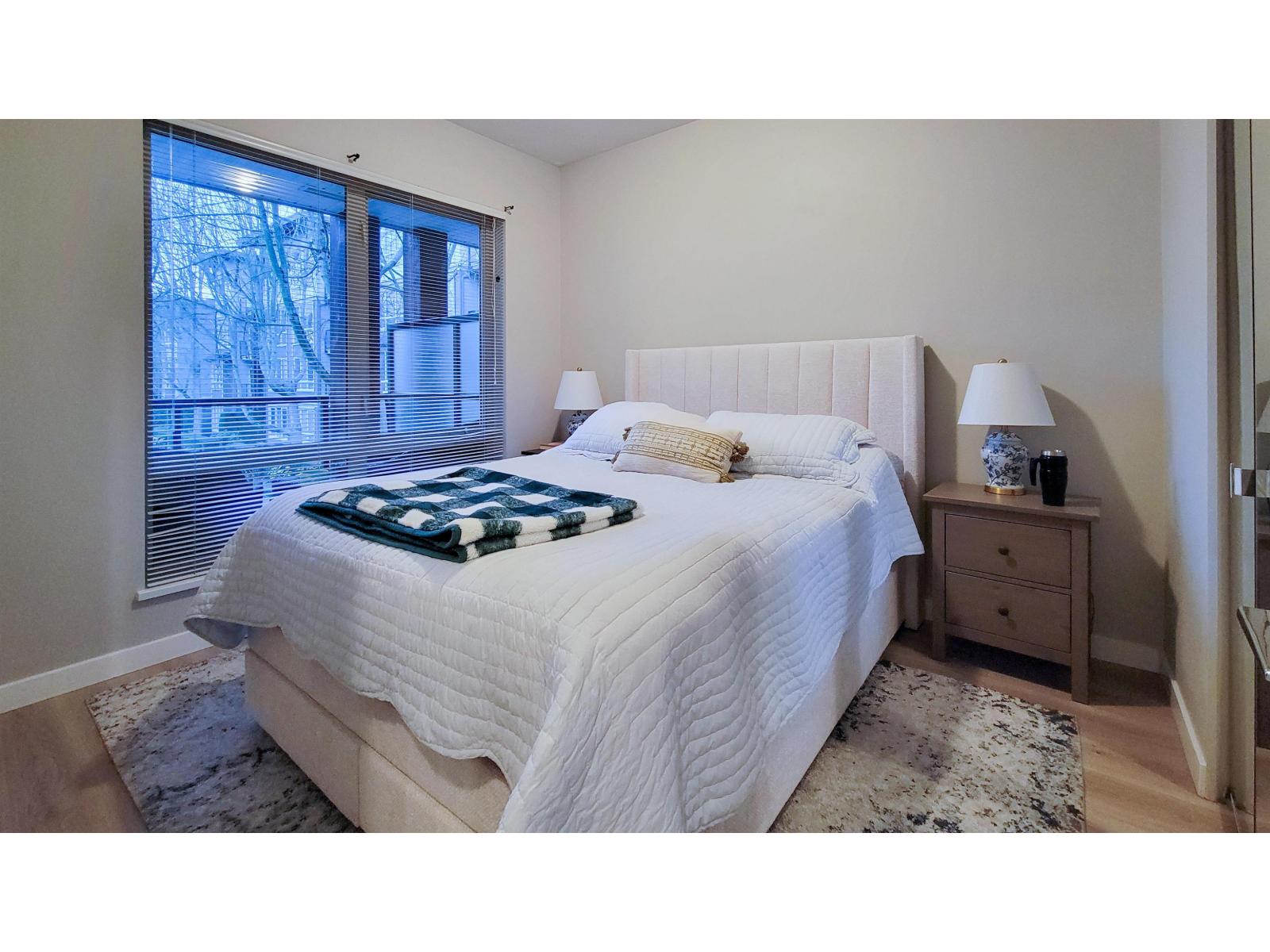 15988 26 Avenue, Surrey, British Columbia V3Z 5K3 - Photo 4 - R3071517