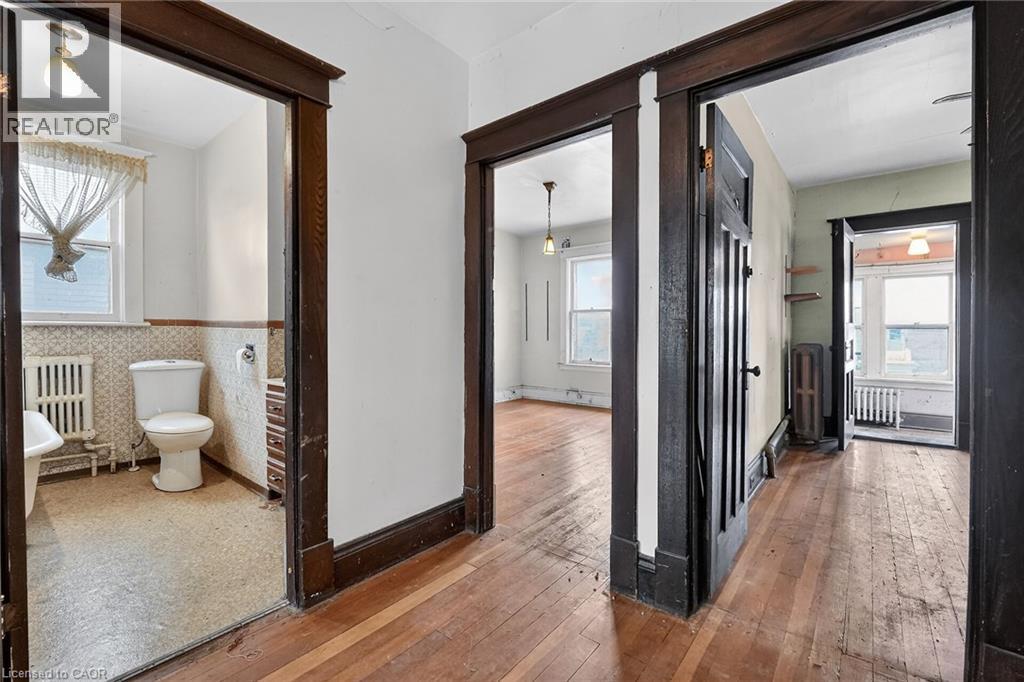 89 Fairholt Road S, Hamilton, Ontario L8M 2T6 - Photo 17 - 40791571