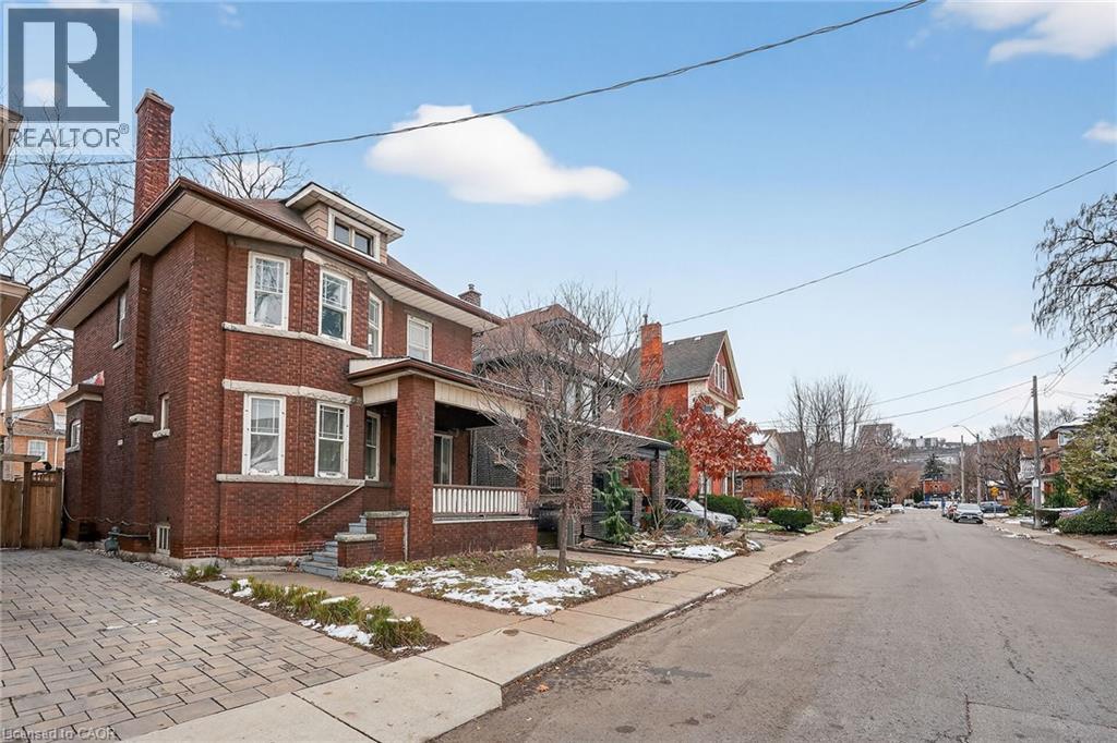 89 Fairholt Road S, Hamilton, Ontario L8M 2T6 - Photo 3 - 40791571