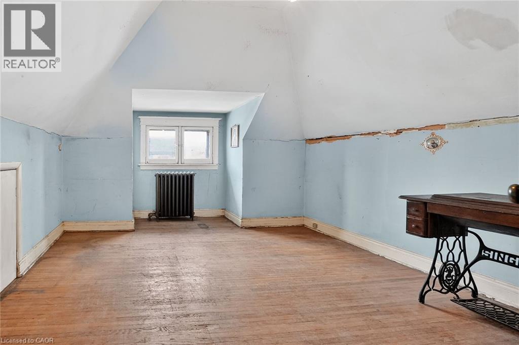 89 Fairholt Road S, Hamilton, Ontario L8M 2T6 - Photo 30 - 40791571