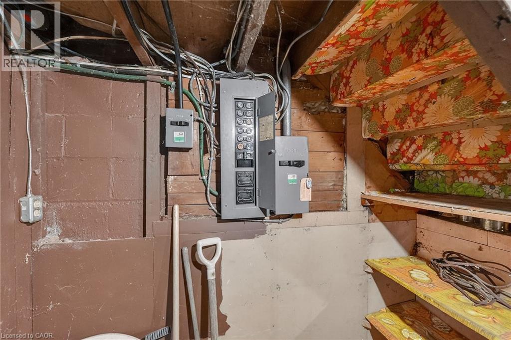 89 Fairholt Road S, Hamilton, Ontario L8M 2T6 - Photo 41 - 40791571