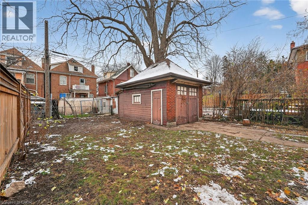 89 Fairholt Road S, Hamilton, Ontario L8M 2T6 - Photo 47 - 40791571