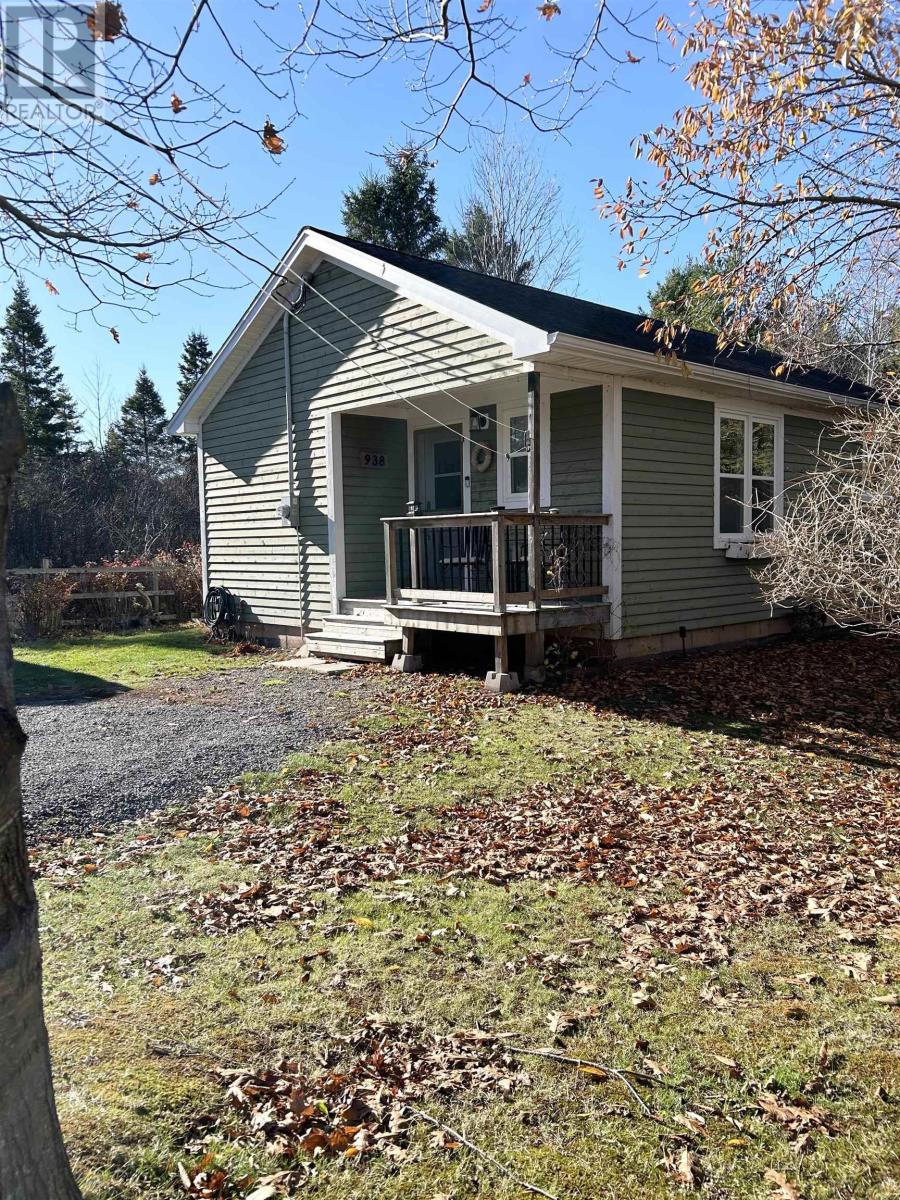 938 Highway 6, Bayhead, Nova Scotia  B0K 1V0 - Photo 2 - 202528331