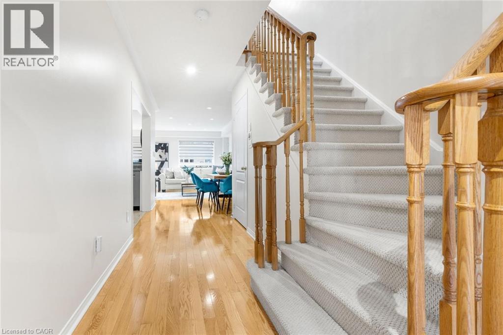 3962 Stardust Drive, Mississauga, Ontario  L5M 8A5 - Photo 6 - 40785843