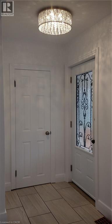 23 Fairview Avenue Unit# 1, Kitchener, Ontario  N2H 3E7 - Photo 2 - 40790604