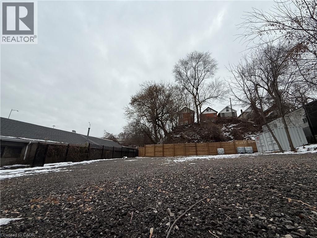 43 Glen Road, Hamilton, Ontario  L8S 3M6 - Photo 5 - 40791132