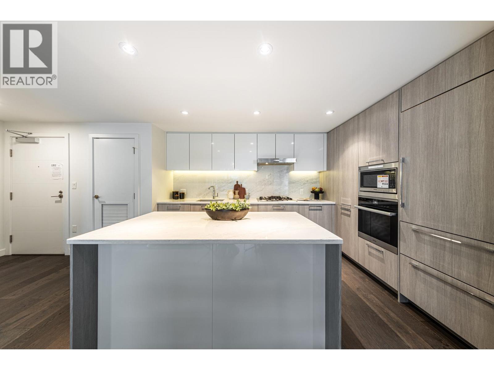 902 3331 No. 3 Road, Richmond, British Columbia  V6X 2B6 - Photo 12 - R3071459