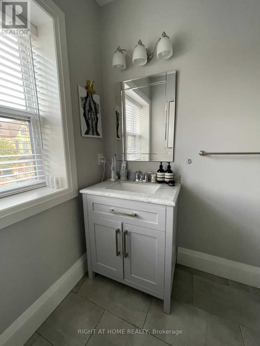 Unit 3 - 158 Lisgar Street, Toronto, Ontario  M6J 3G3 - Photo 11 - C12592860