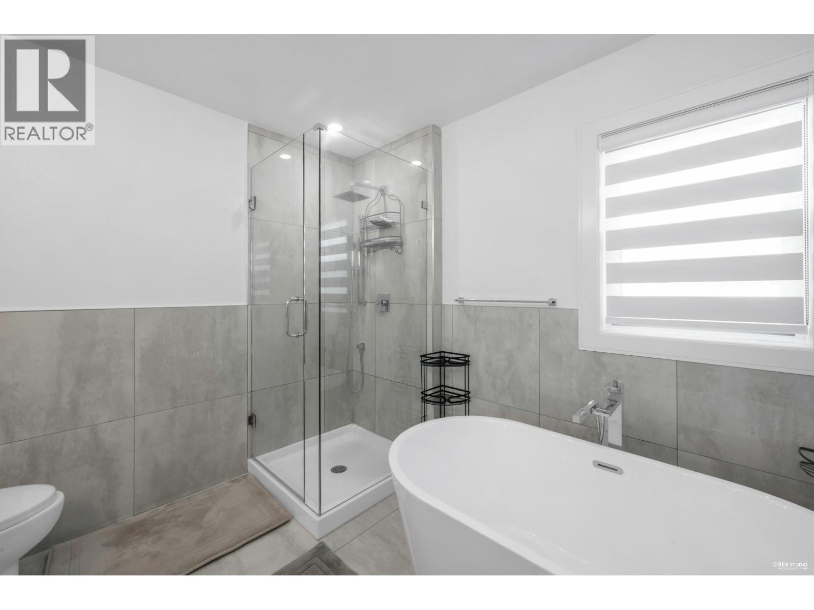 24618 105a Avenue, Maple Ridge, British Columbia  V2W 0K3 - Photo 25 - R3071211