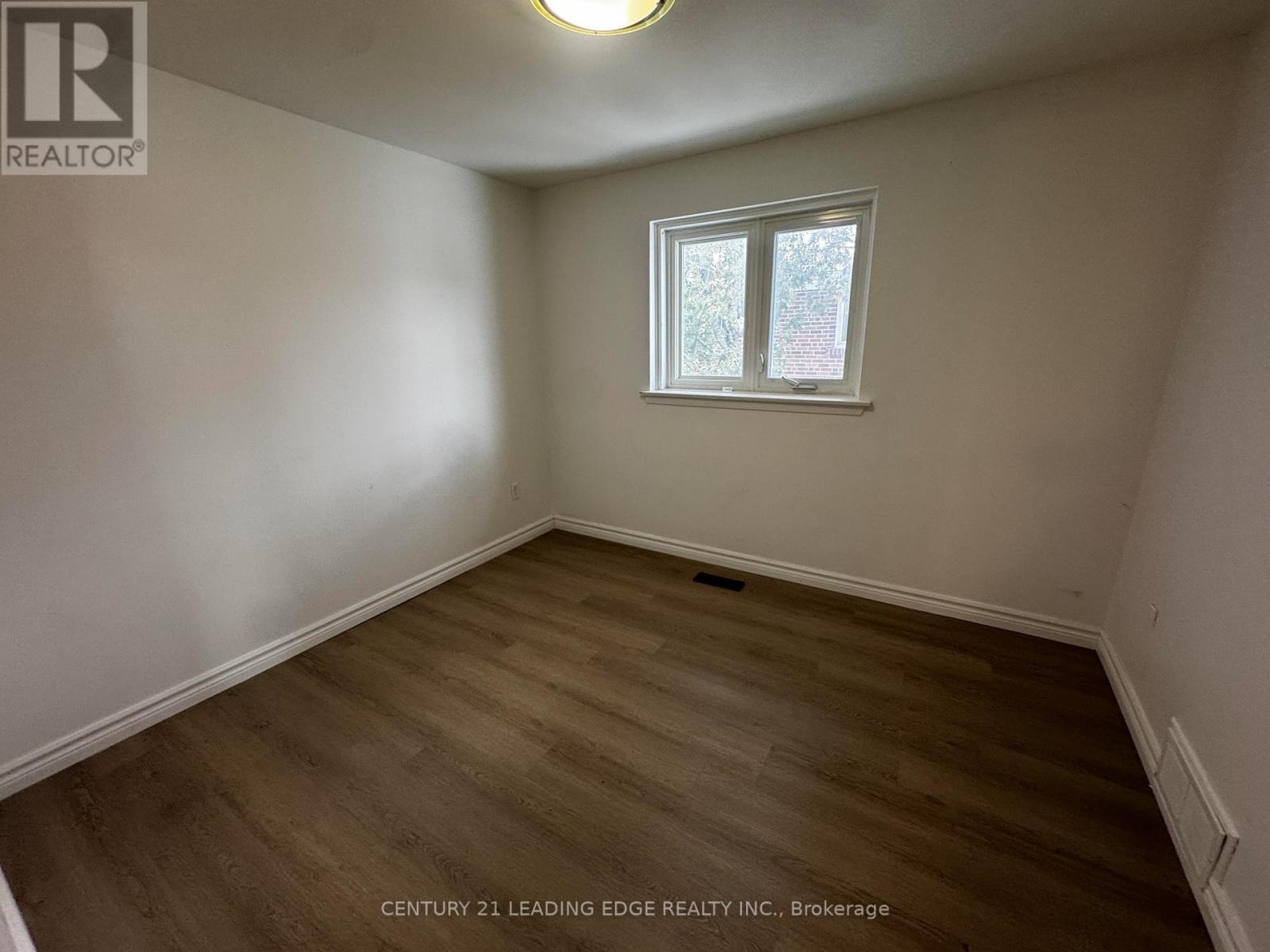 Main - 61 Shellamwood Trail, Toronto, Ontario  M1S 2M9 - Photo 12 - E12594640