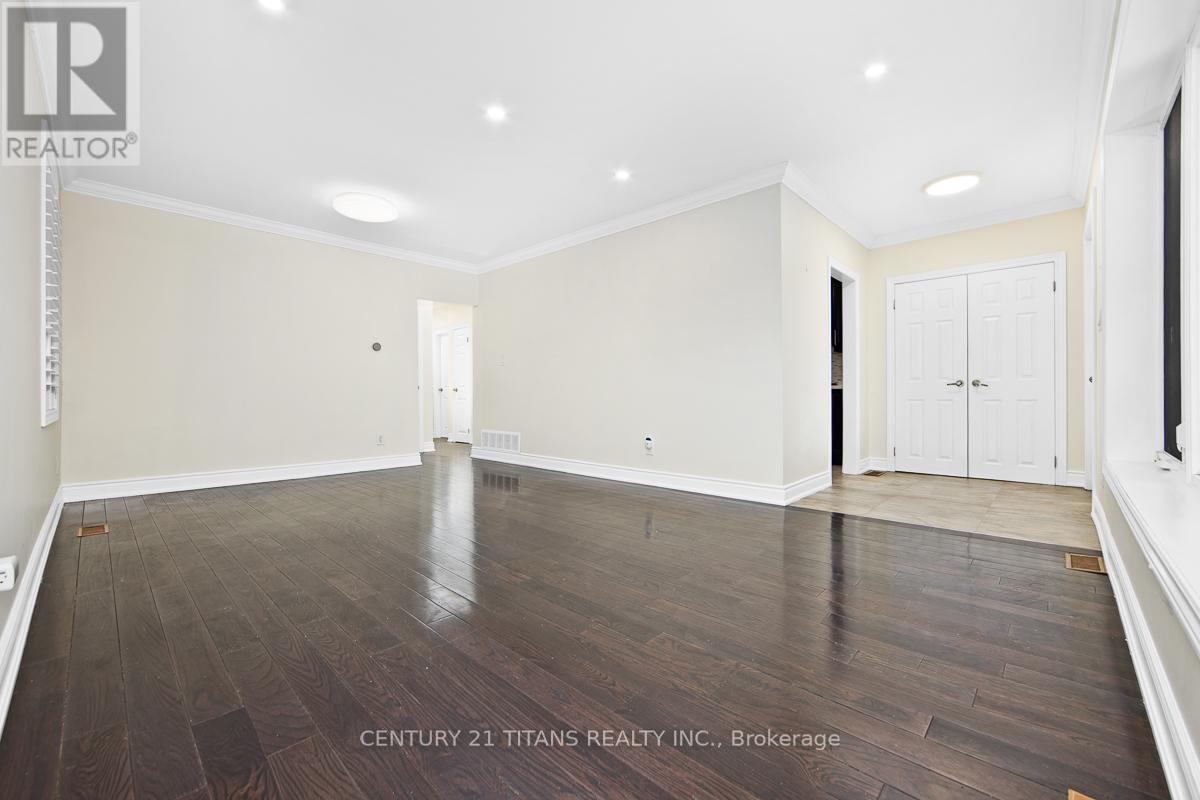 60 Slan Avenue, Toronto, Ontario M1G 3B3 - Photo 4 - E12594648