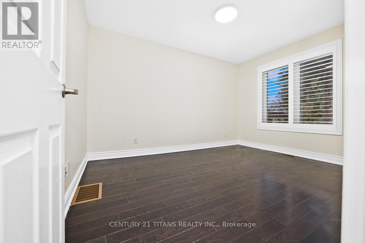 60 Slan Avenue, Toronto, Ontario M1G 3B3 - Photo 9 - E12594648