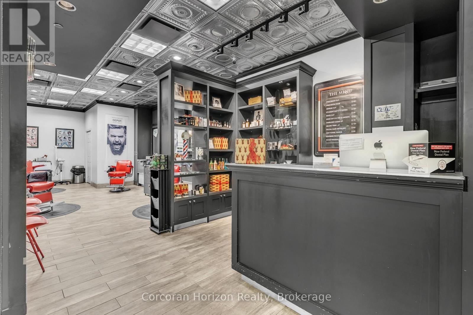 168 - 2 King Street W, Hamilton (Central), Ontario  L8P 1A1 - Photo 2 - X12594774