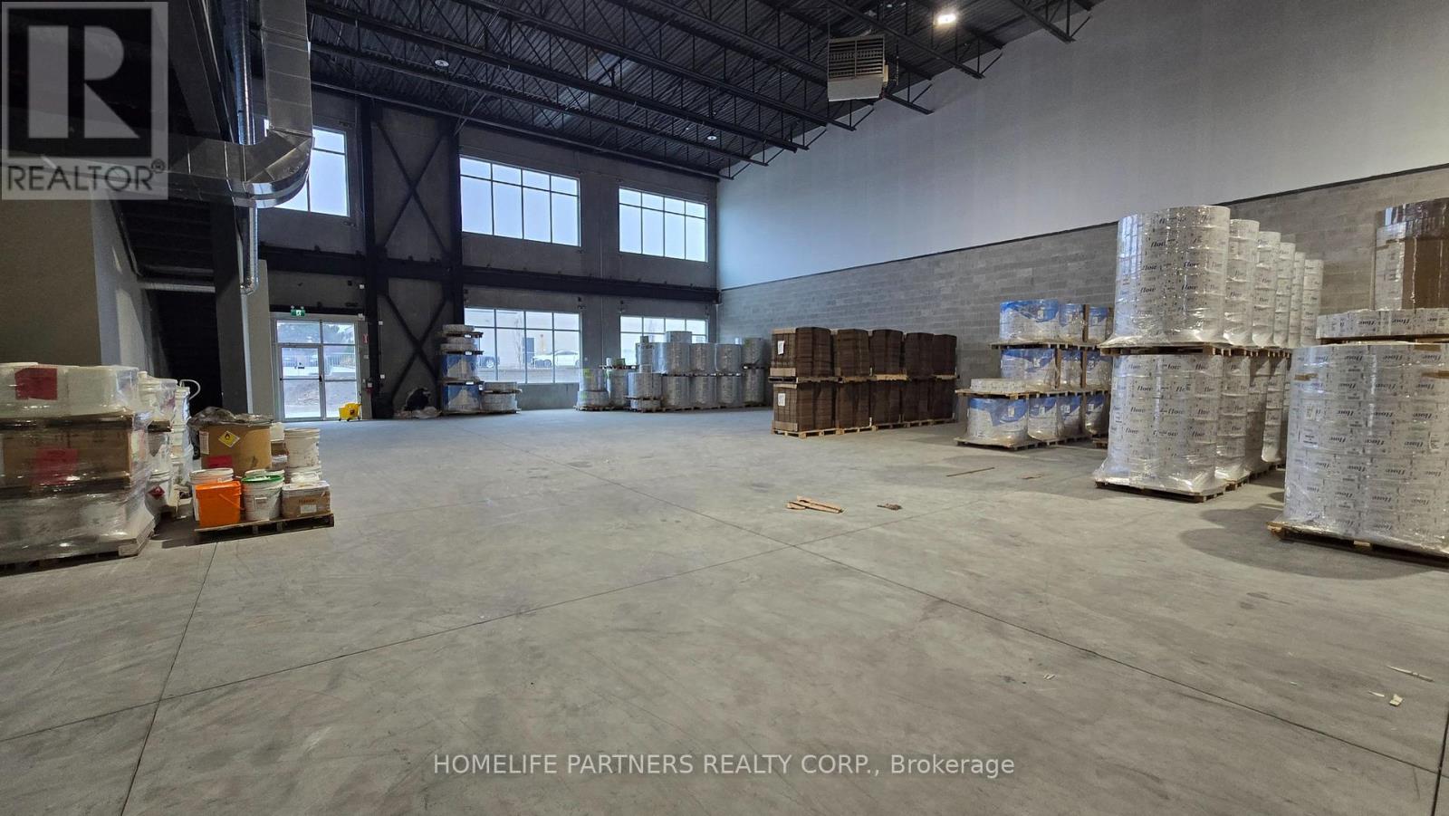 1 - 125 Engelhard Drive, Aurora, Ontario  L4G 3V1 - Photo 5 - N12594674