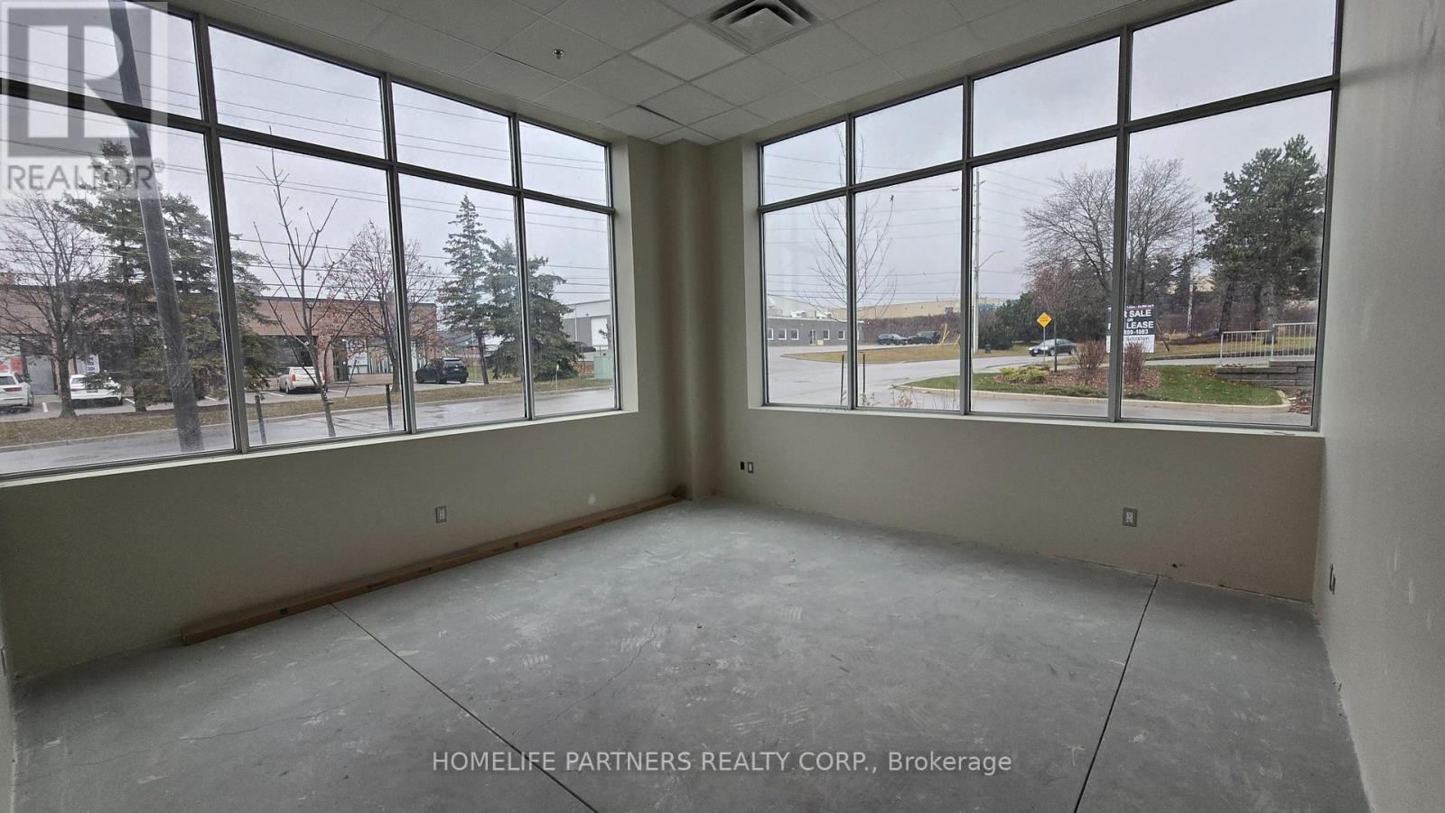 1 - 125 Engelhard Drive, Aurora, Ontario  L4G 3V1 - Photo 6 - N12594674