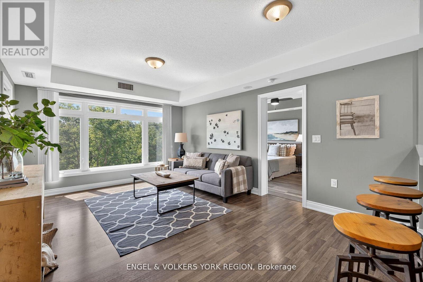 503 - 149 Church Street, King, Ontario  L0G 1T0 - Photo 4 - N12594706