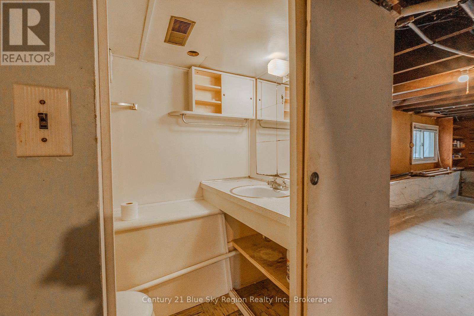 12 Rowe Avenue, North Bay, Ontario  P1A 1W9 - Photo 39 - X12594846