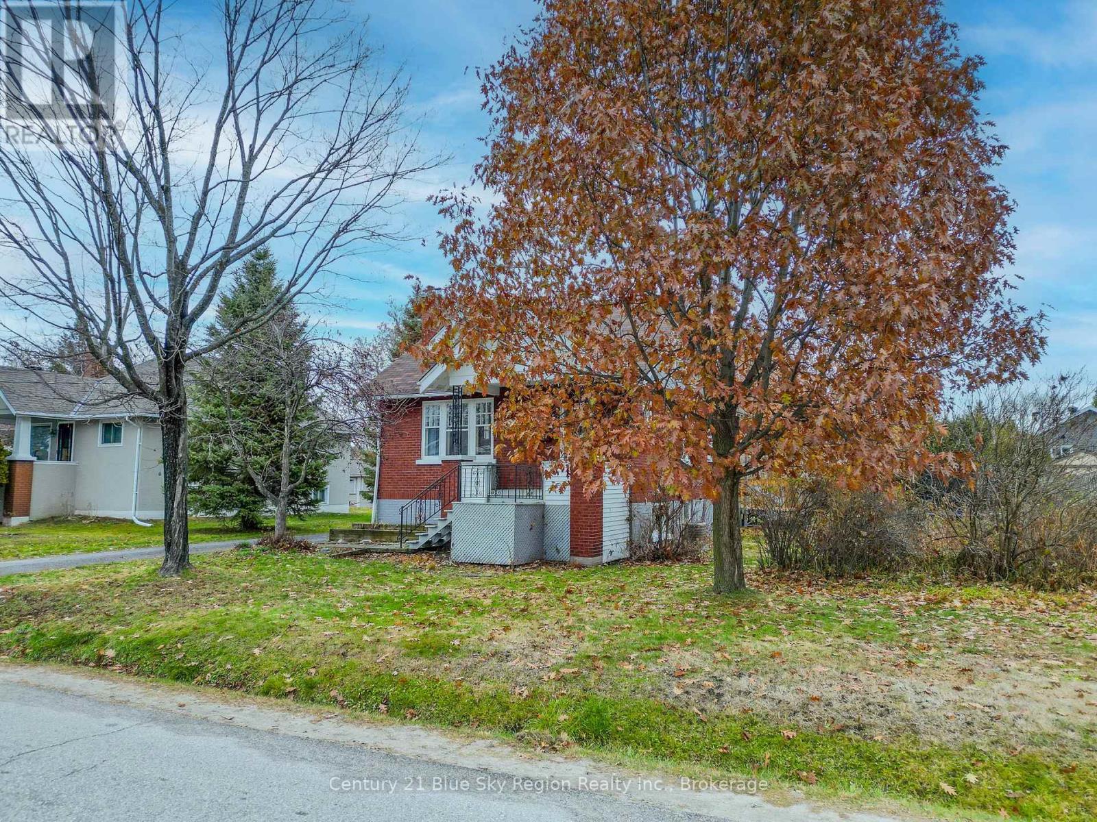 12 Rowe Avenue, North Bay, Ontario  P1A 1W9 - Photo 42 - X12594846