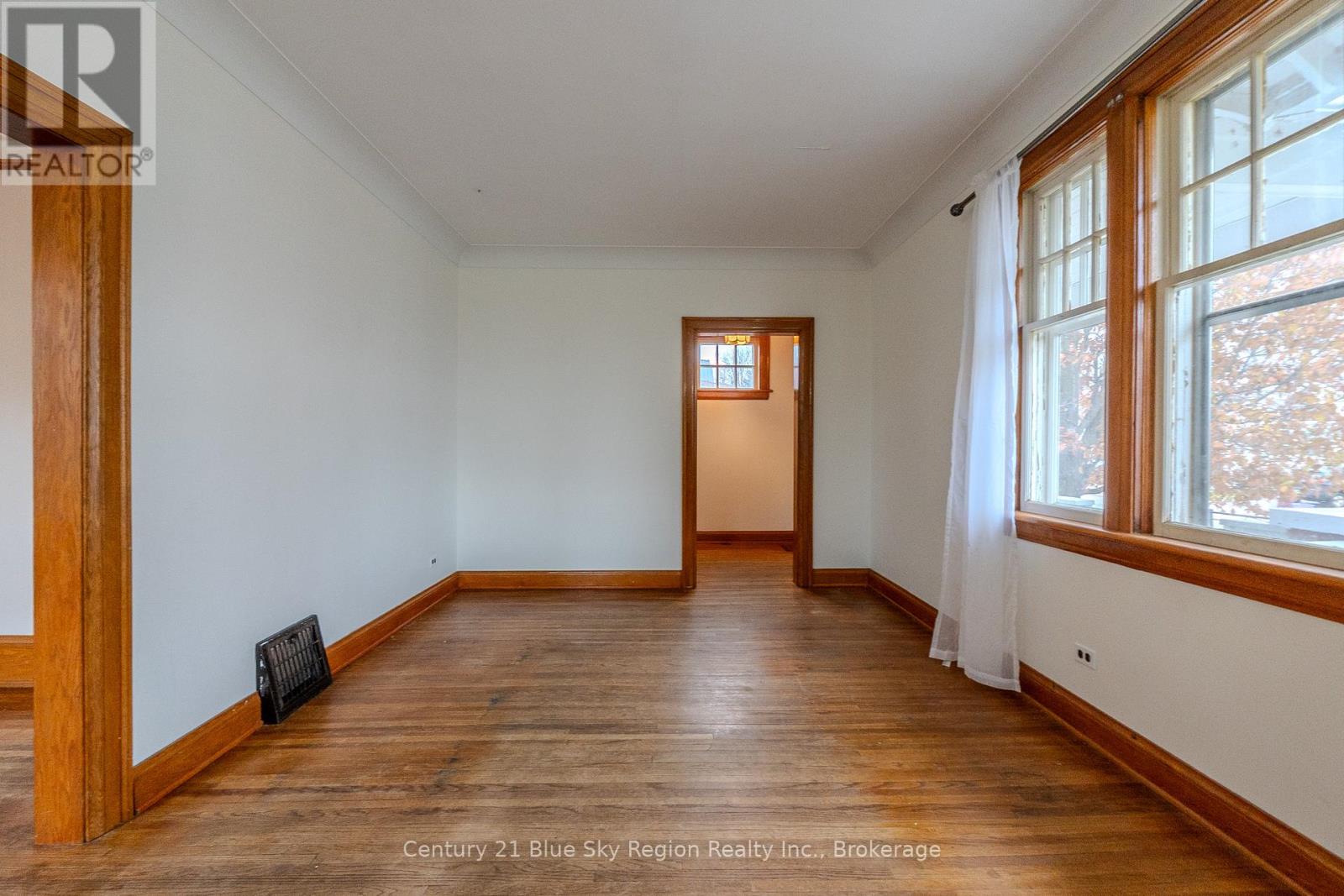 12 Rowe Avenue, North Bay, Ontario  P1A 1W9 - Photo 7 - X12594846