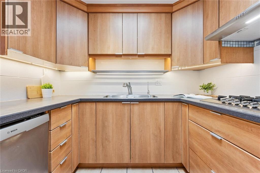 9 Smart Street, Guelph, Ontario  N1G 4L4 - Photo 17 - 40788286