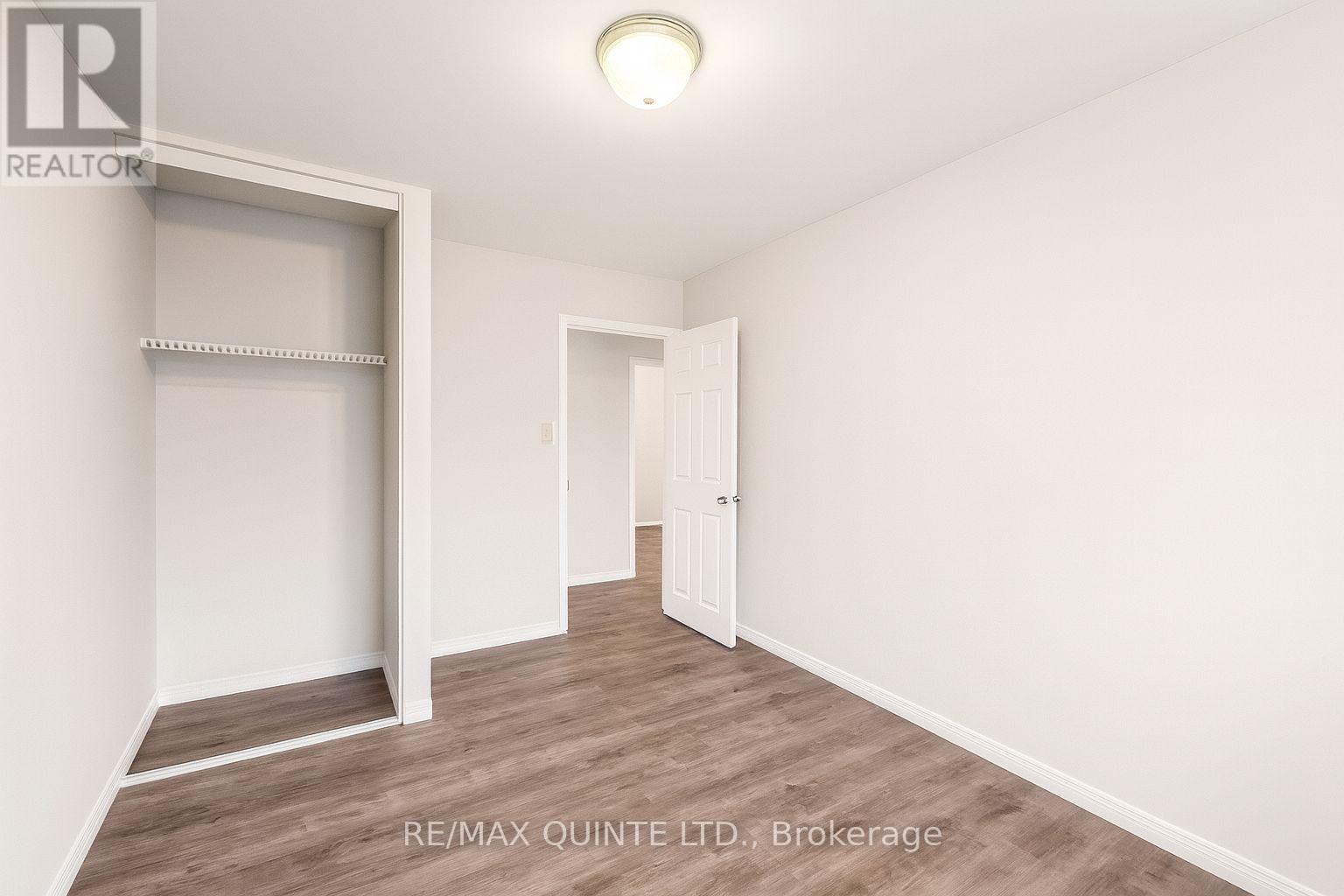 25 Union Street, Belleville, Ontario  K8P 2B5 - Photo 11 - X12594870