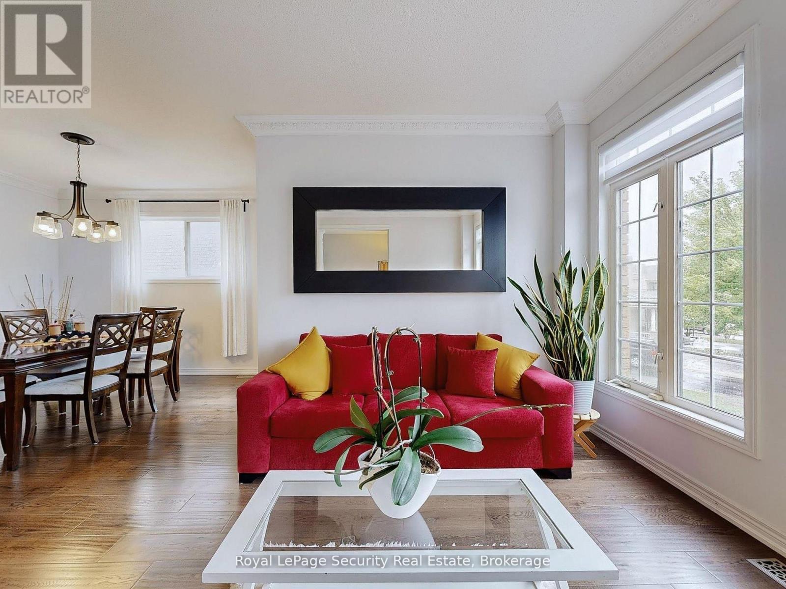 128 Daiseyfield Crescent, Vaughan, Ontario  L4H 2T7 - Photo 6 - N12594026