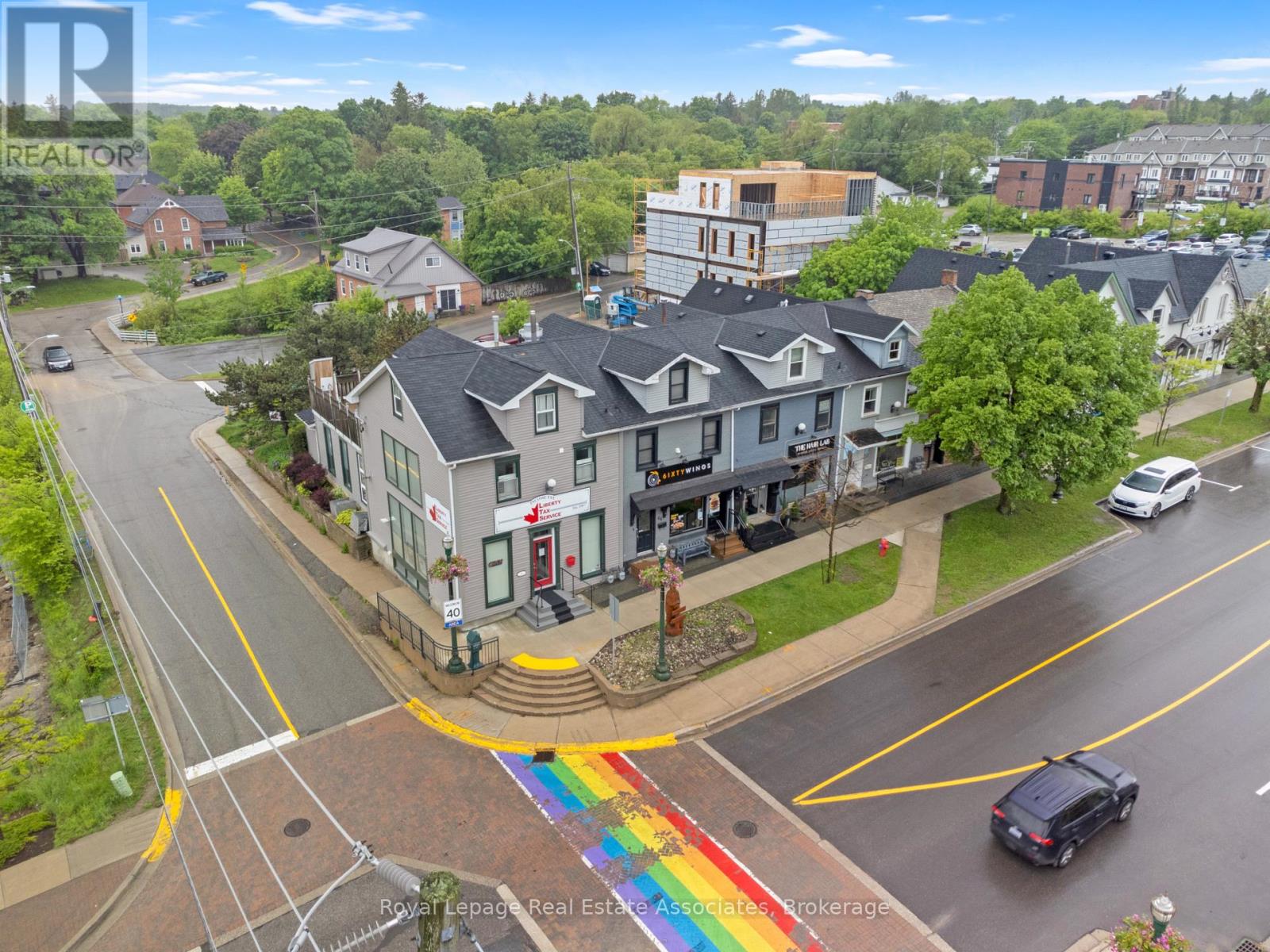 Upper - 66 Broadway Avenue, Orangeville, Ontario L9W 1J9 - Photo 25 - W12547410