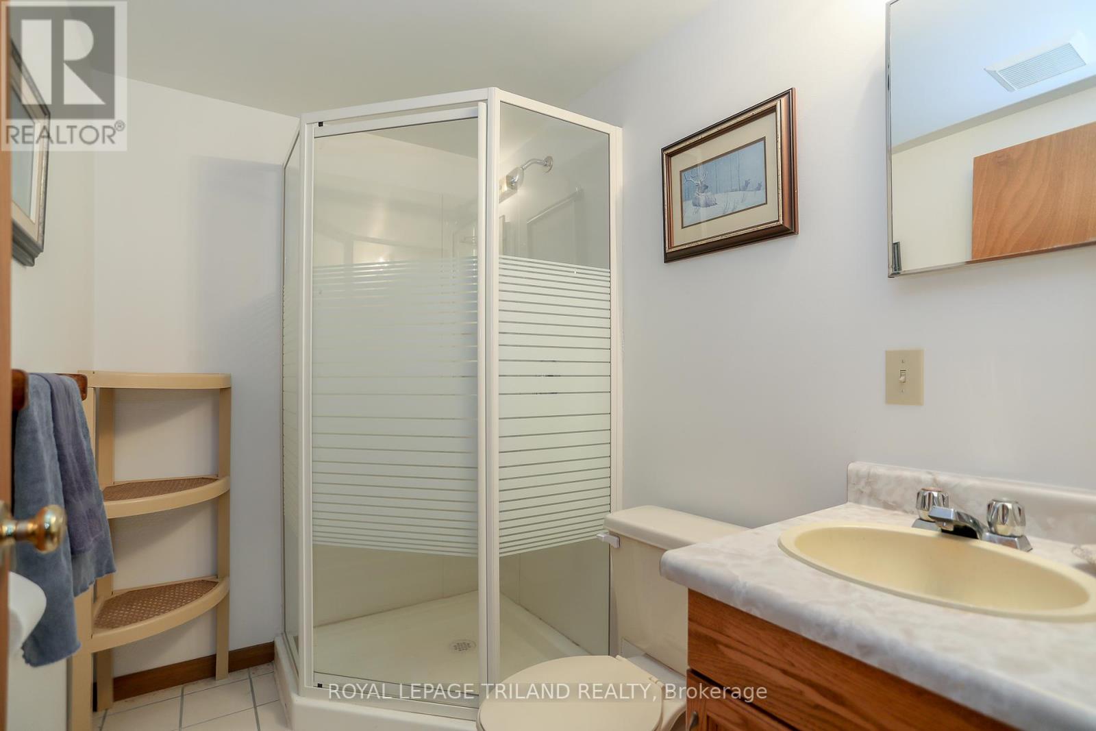 170 Forest Avenue, St. Thomas, Ontario  N5R 2K2 - Photo 24 - X12594826