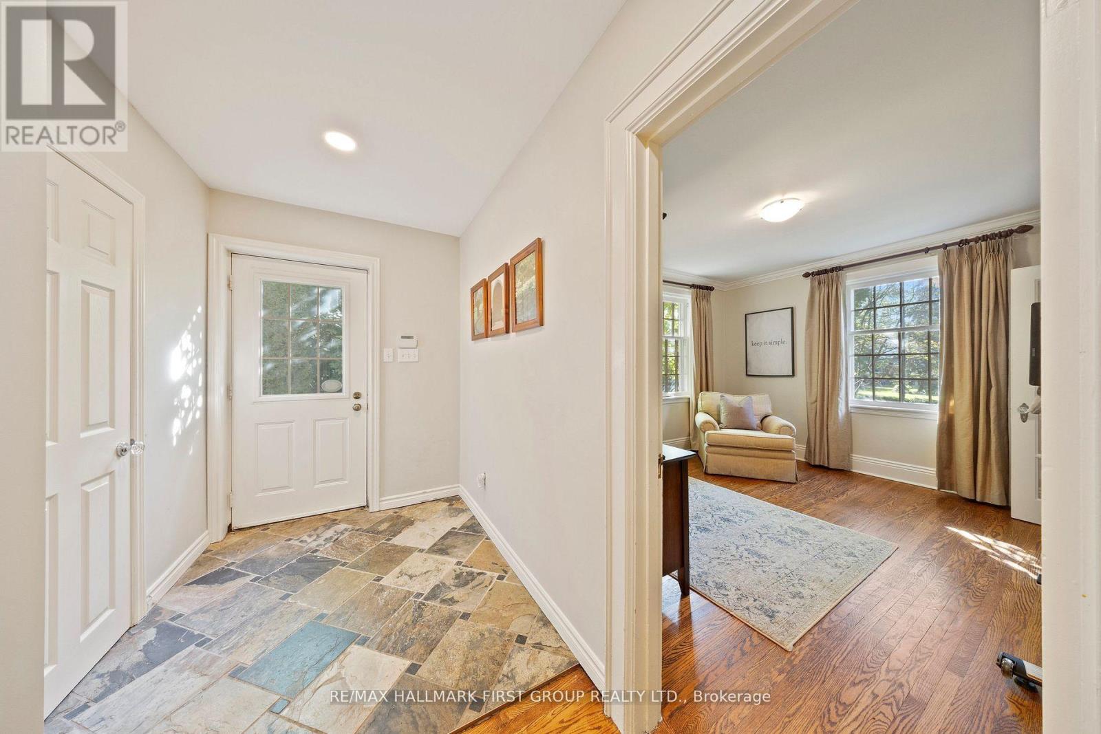 257 Roseland Crescent, Burlington, Ontario  L7N 1S4 - Photo 20 - W12594654