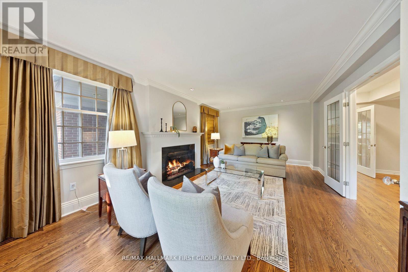 257 Roseland Crescent, Burlington, Ontario  L7N 1S4 - Photo 23 - W12594654