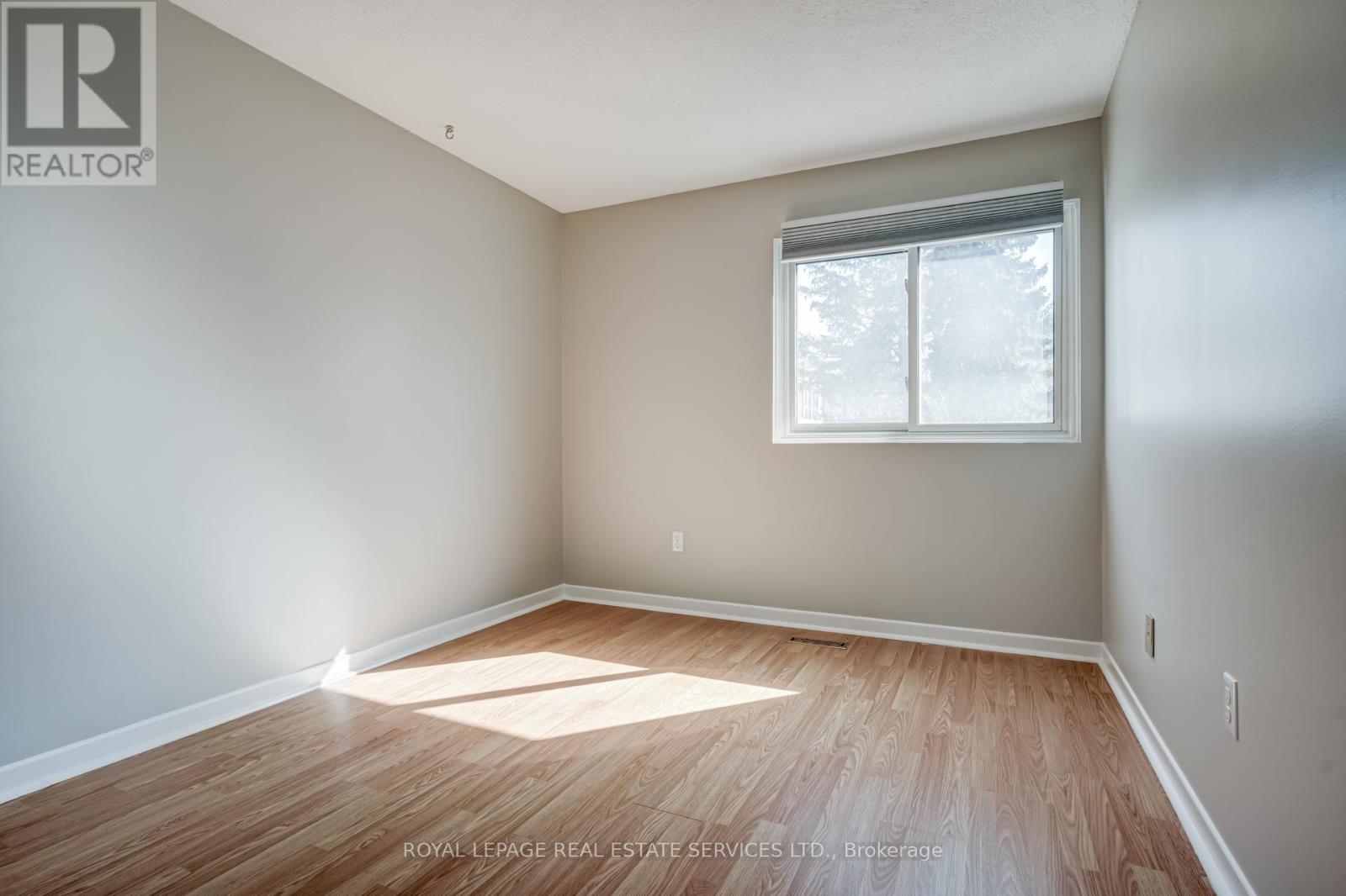 1 - 2411 Sovereign Street, Oakville, Ontario L6L 1M1 - Photo 18 - W12594684