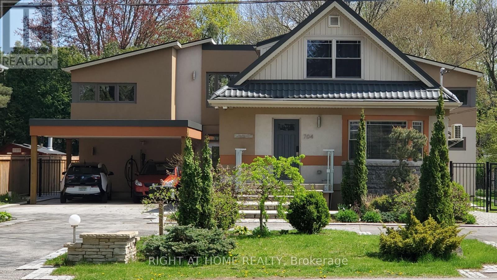 704 Cedar Avenue, Burlington, Ontario  L7T 2R7 - Photo 33 - W12594694