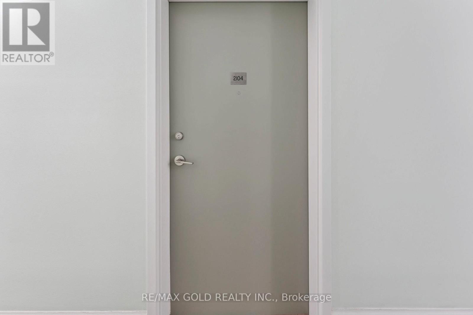 2104 - 6 Dayspring Circle, Brampton, Ontario  L6P 2Z6 - Photo 10 - W12594698