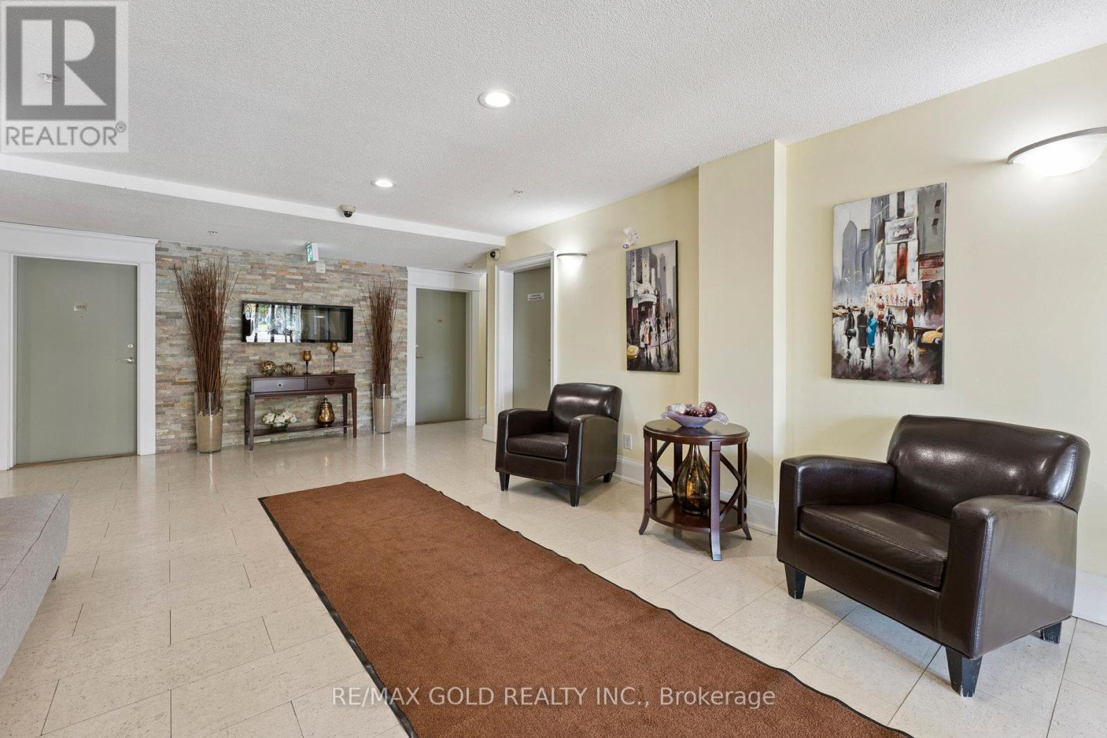 2104 - 6 Dayspring Circle, Brampton, Ontario  L6P 2Z6 - Photo 8 - W12594698