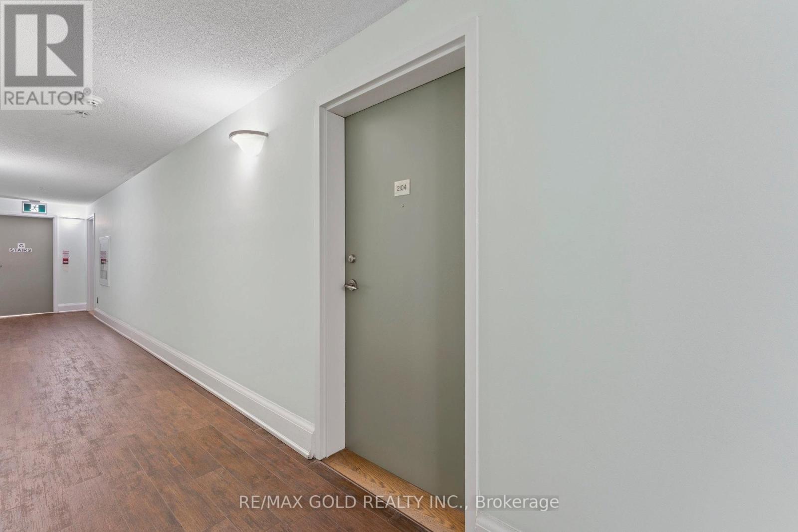 2104 - 6 Dayspring Circle, Brampton, Ontario  L6P 2Z6 - Photo 9 - W12594698