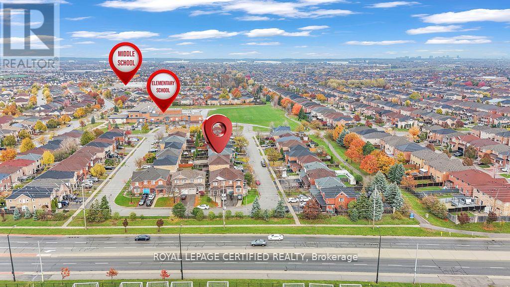 21 Dunure Crescent, Brampton, Ontario  L7A 2Y5 - Photo 5 - W12594704